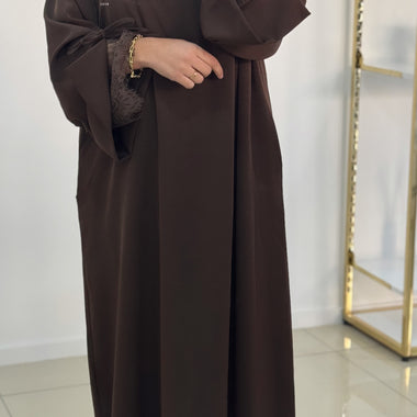 Abaya manches en dentelle