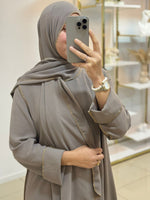 Abaya voile intégré avec détails dorés