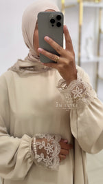 Tenue de Prière Soie de Médine & Dentelle