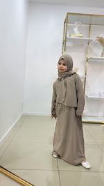 Abaya voile intégré enfant avec détails dorés