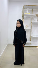 Abaya voile intégré enfant avec détails dorés