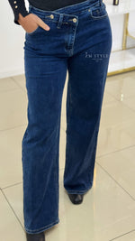 Jean à fermeture asymétrique