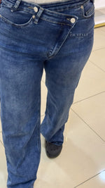 Jeans asymétrique