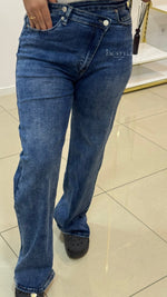 Jeans asymétrique